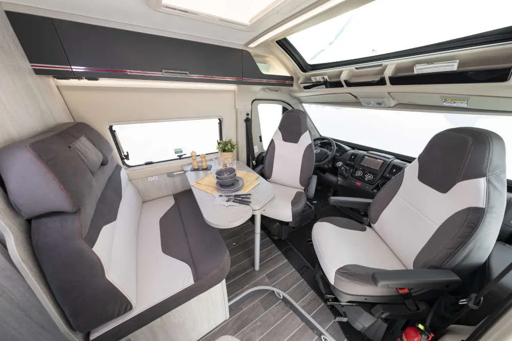 Foto de Furgoneta Camper Livingstone 5 sport