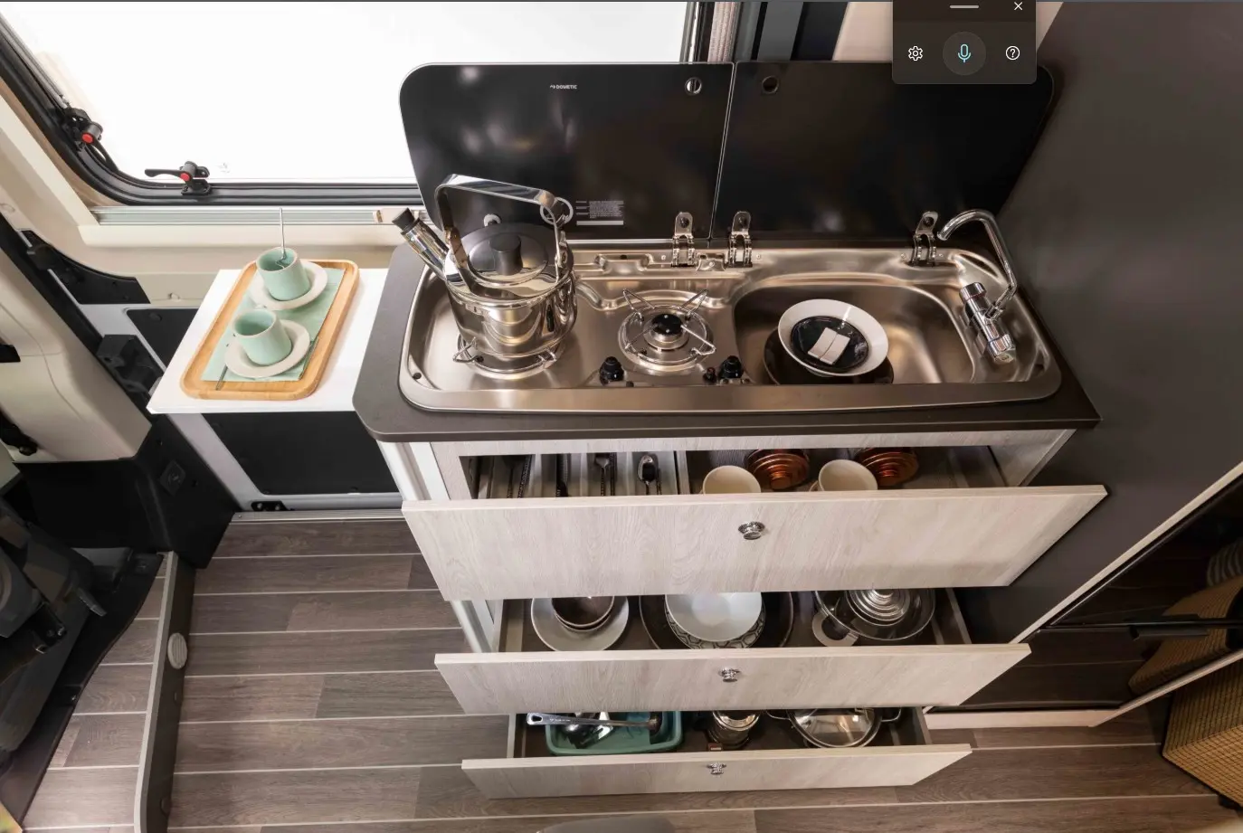 Foto de Furgoneta Camper Livingstone 5 sport